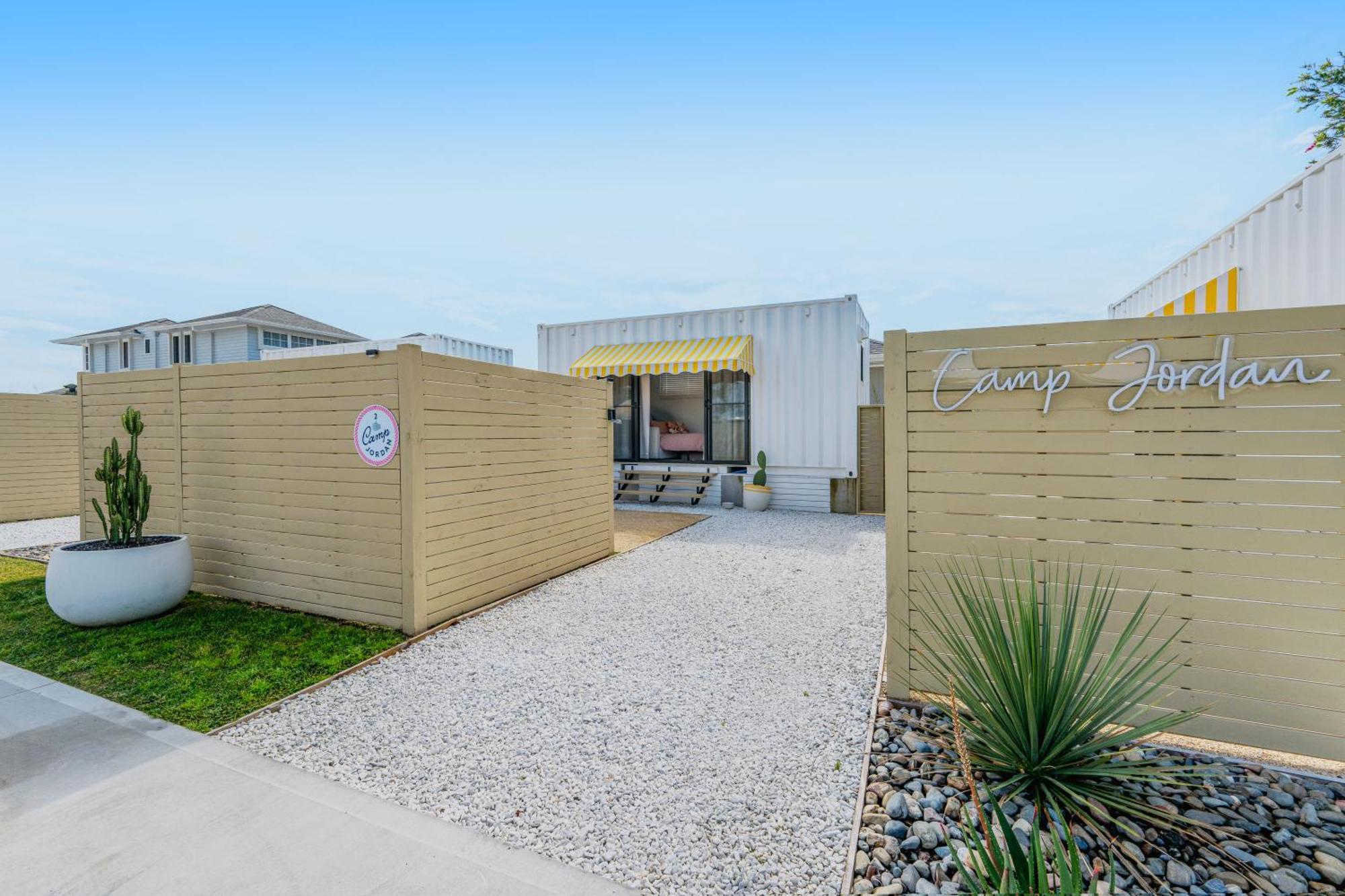 Camp Jordan Hotel Port Macquarie Exterior photo
